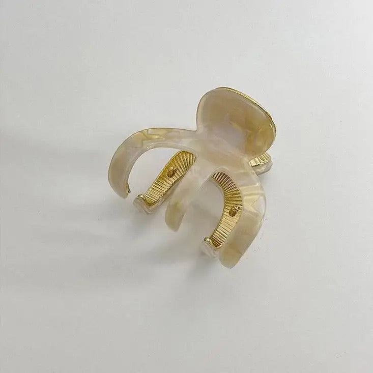 Small Hair Claws