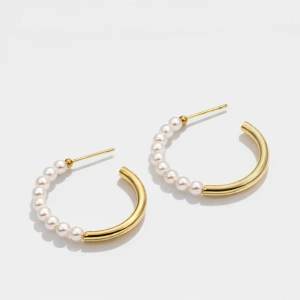 Hoop Earrings With Half Synthetic Pearl