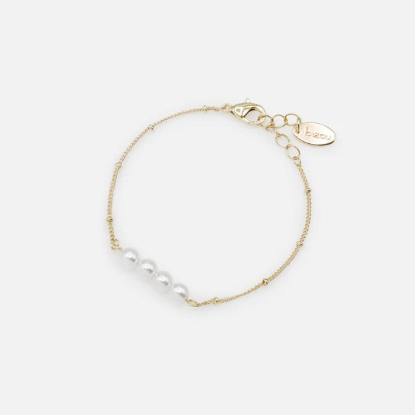 Bracelet With Quartet Of Synthetic Pearls
