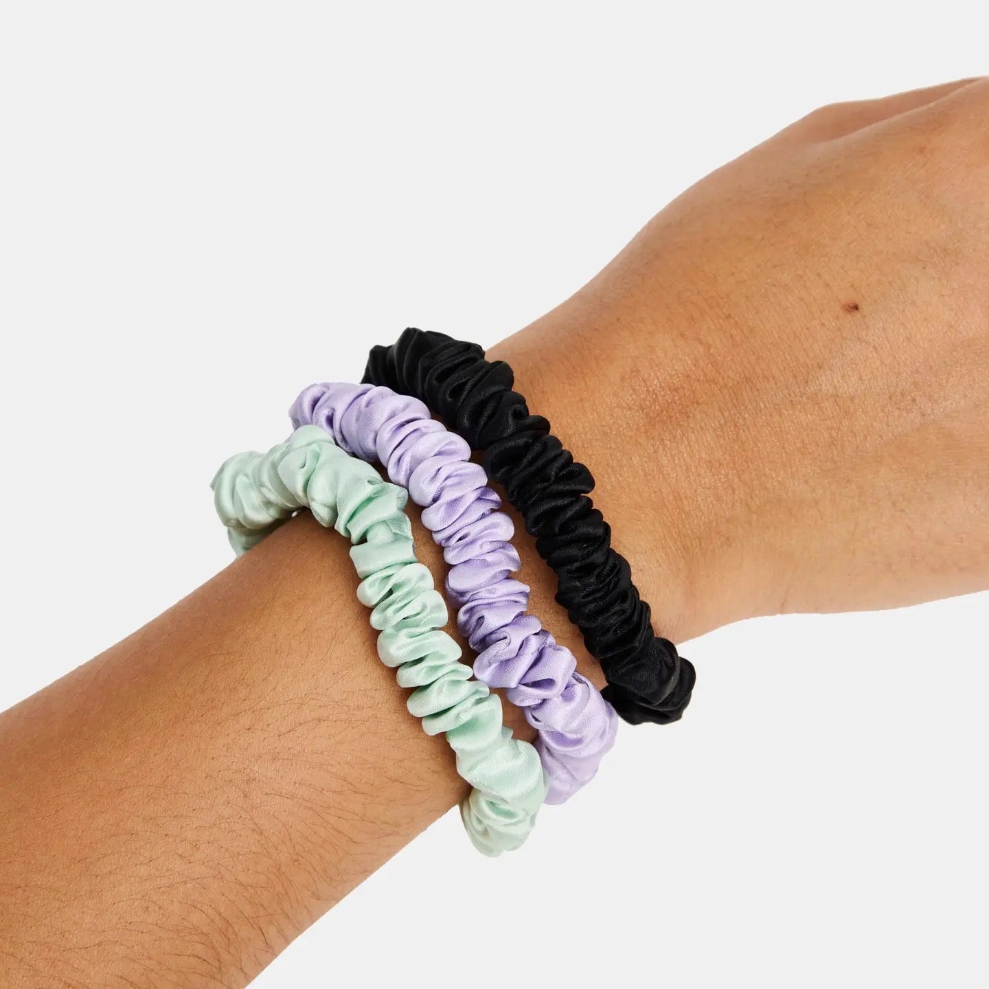 Silk Scrunchies - Skinny Winnie