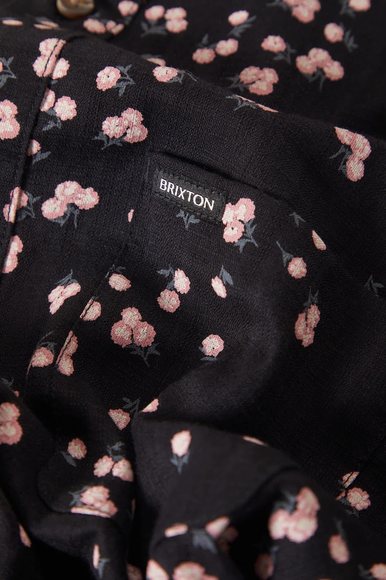 Charter Slub Short Sleeve Woven - Black/Pink