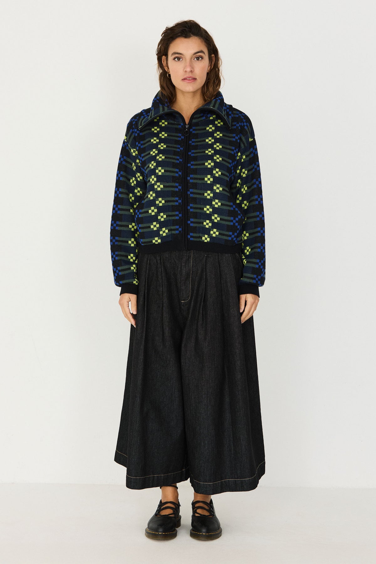Lenore GOTS Sweater - Black