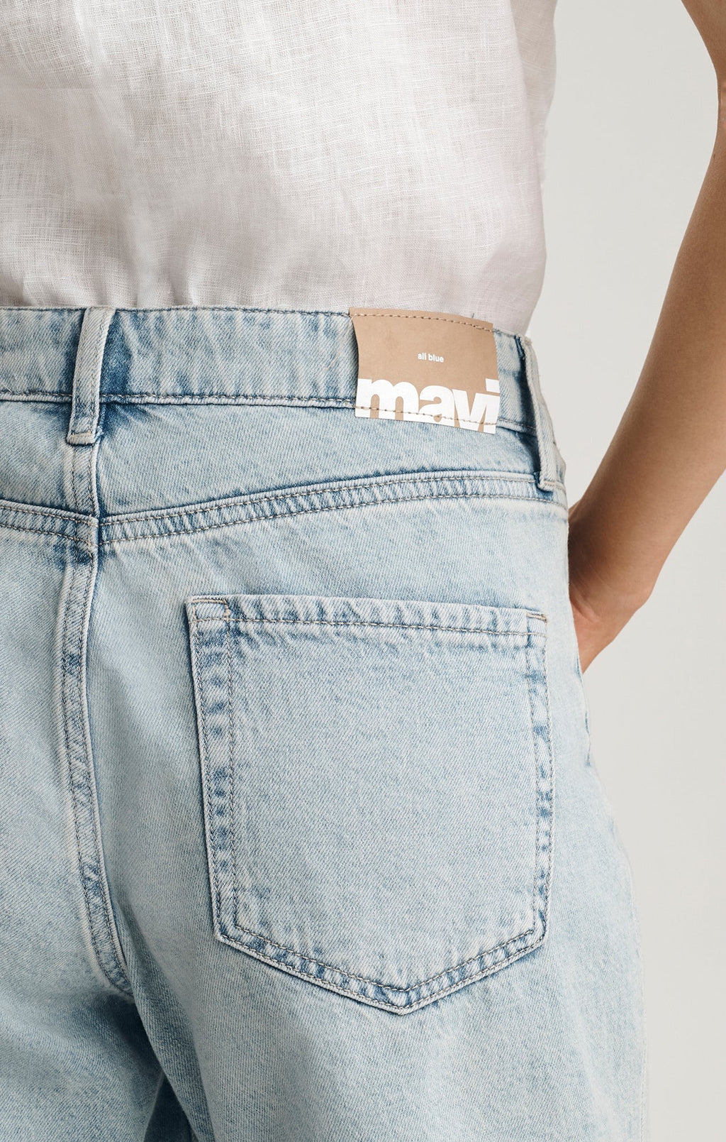 Nella Short - Bleached Linen Denim