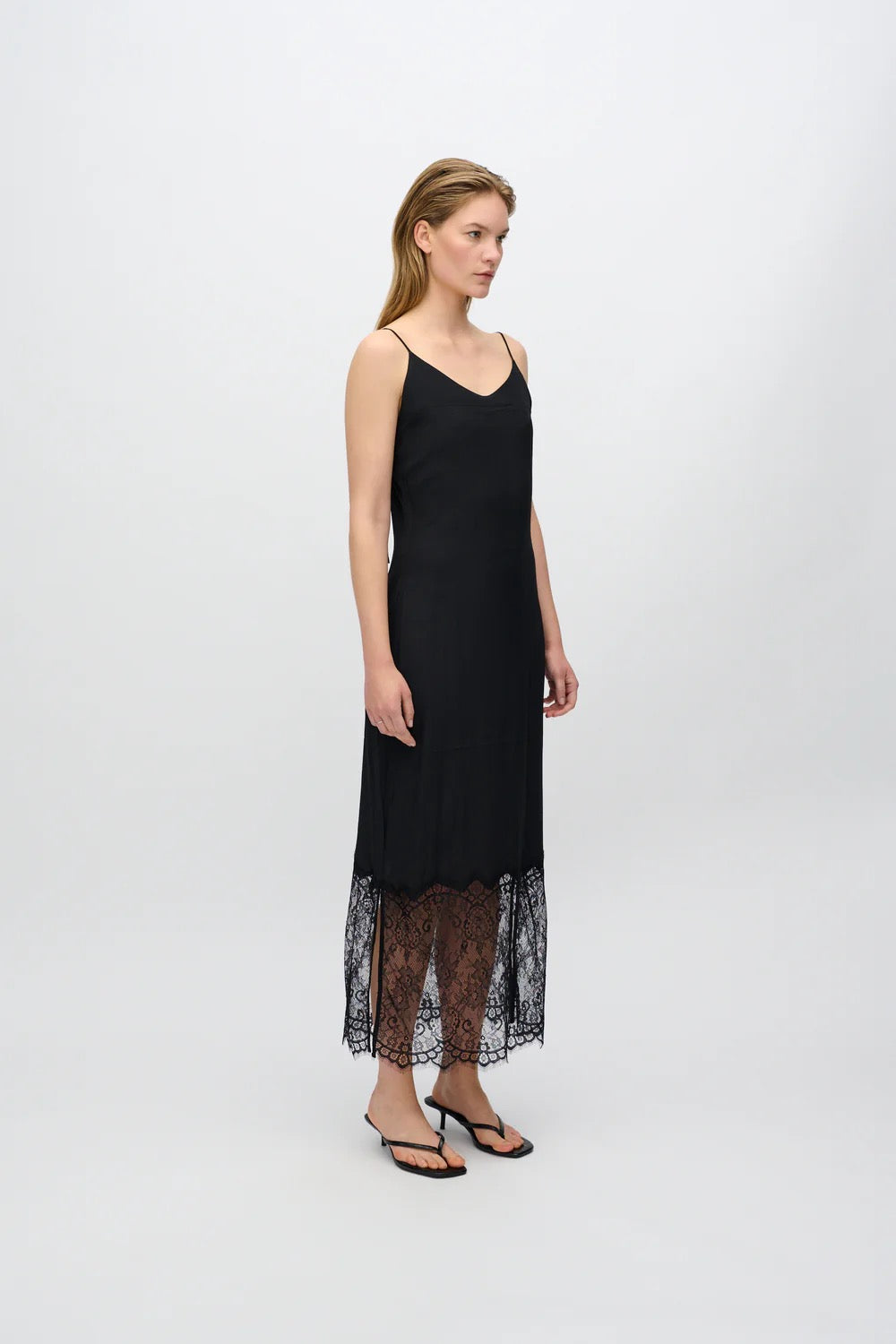 Elly Dress With Lace - Black