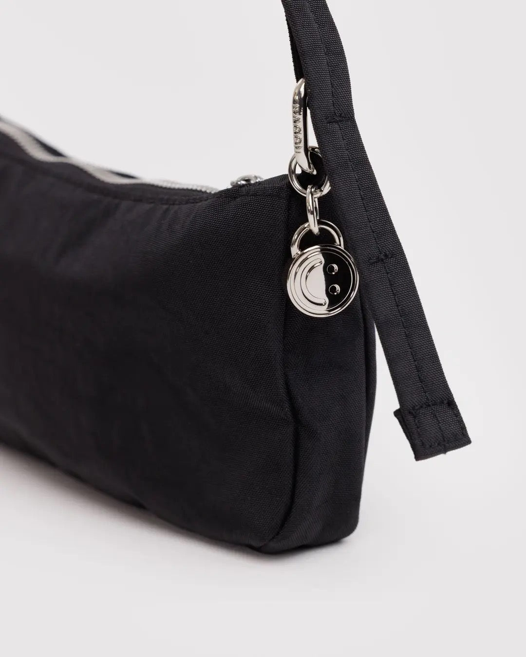 Nylon Pochette