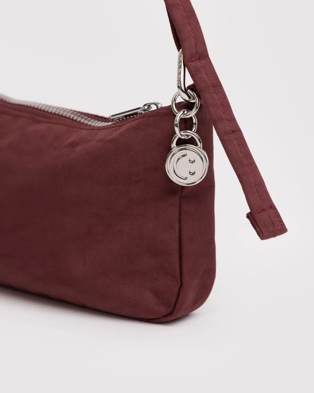 Nylon Pochette