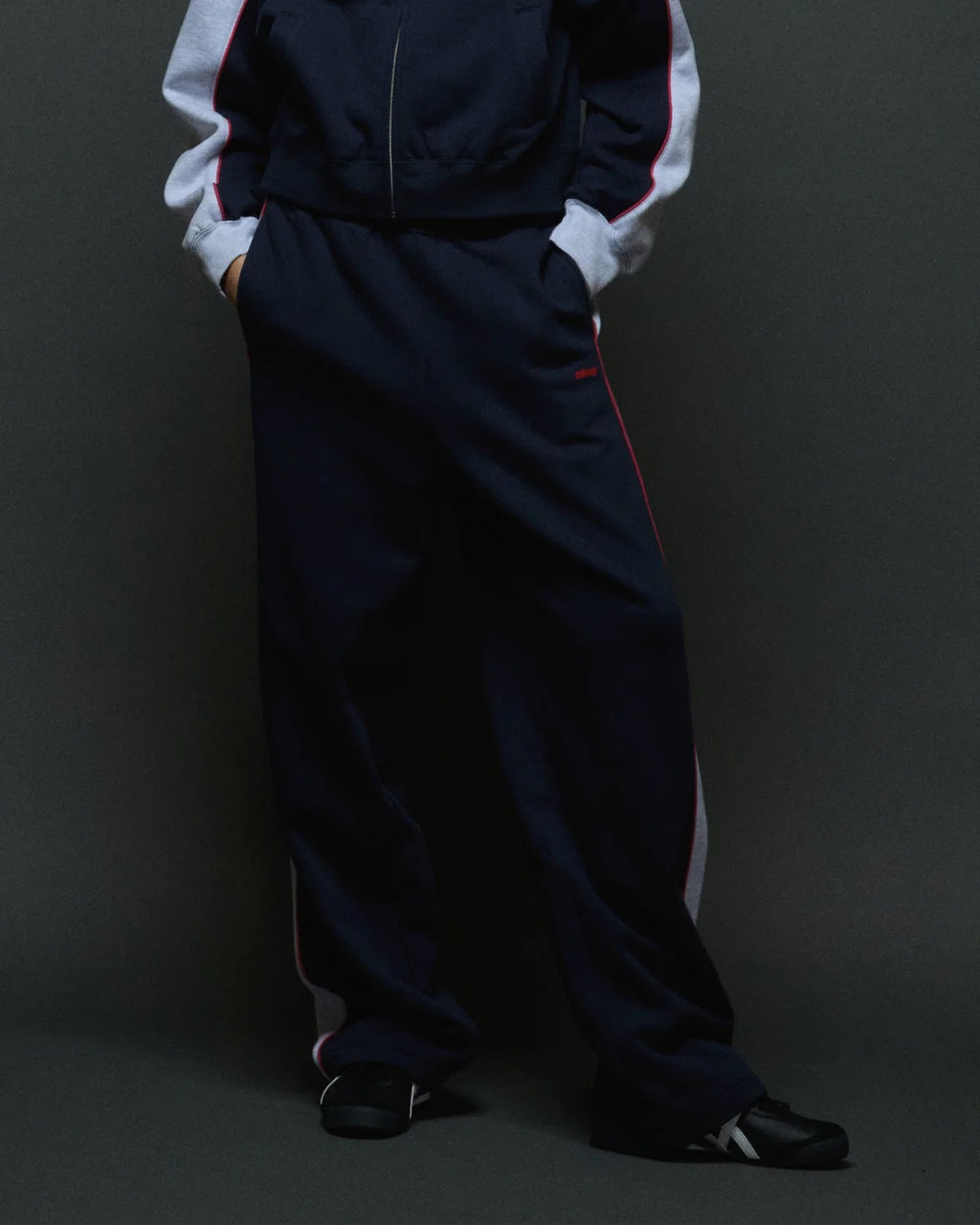 Zeno Sweatpant - Dark Navy Multi