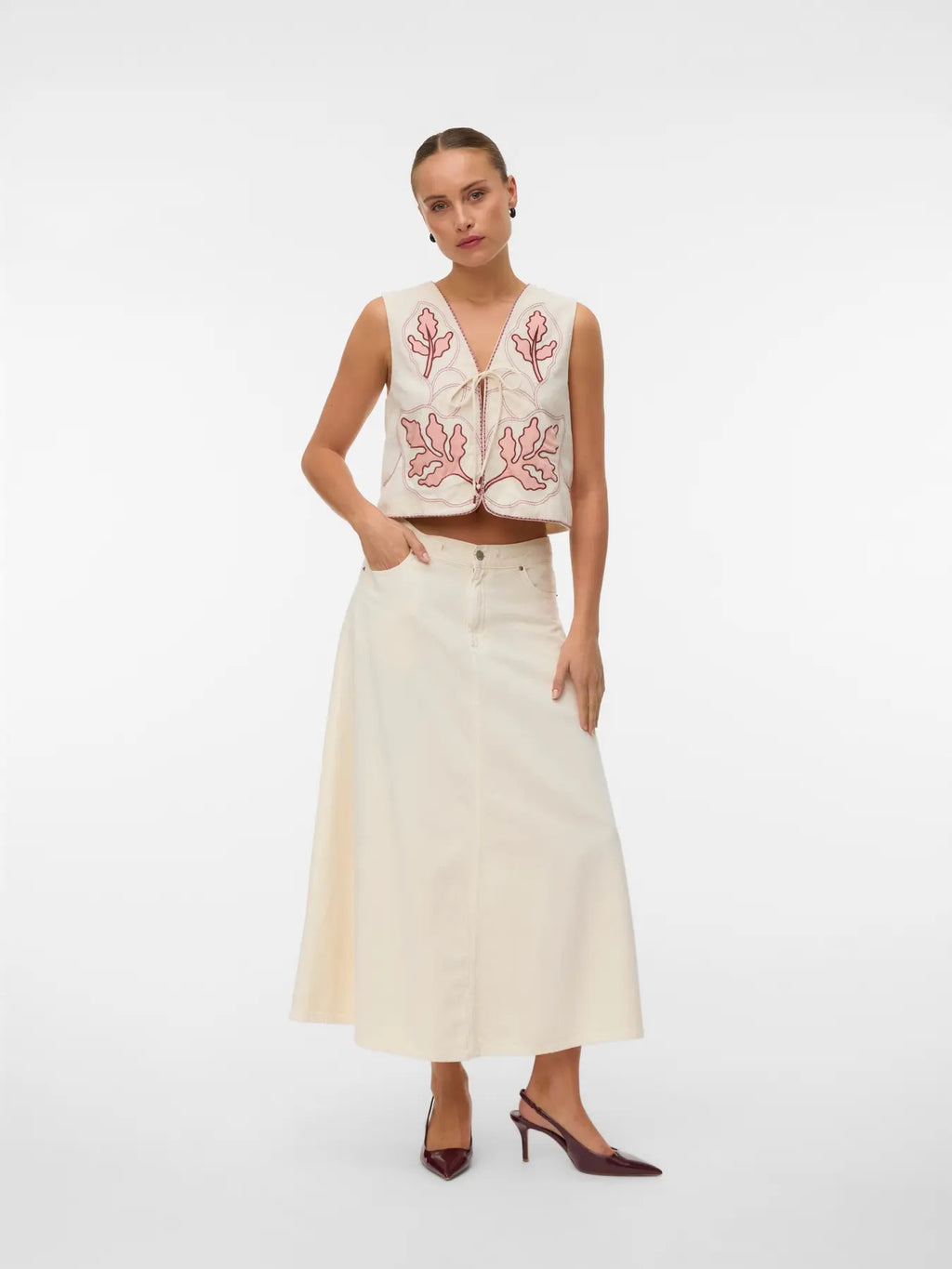 Jamila Vest