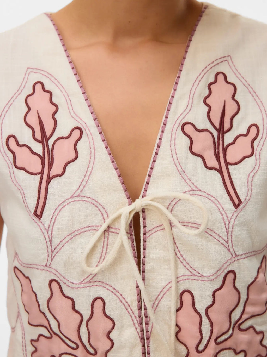 Jamila Vest