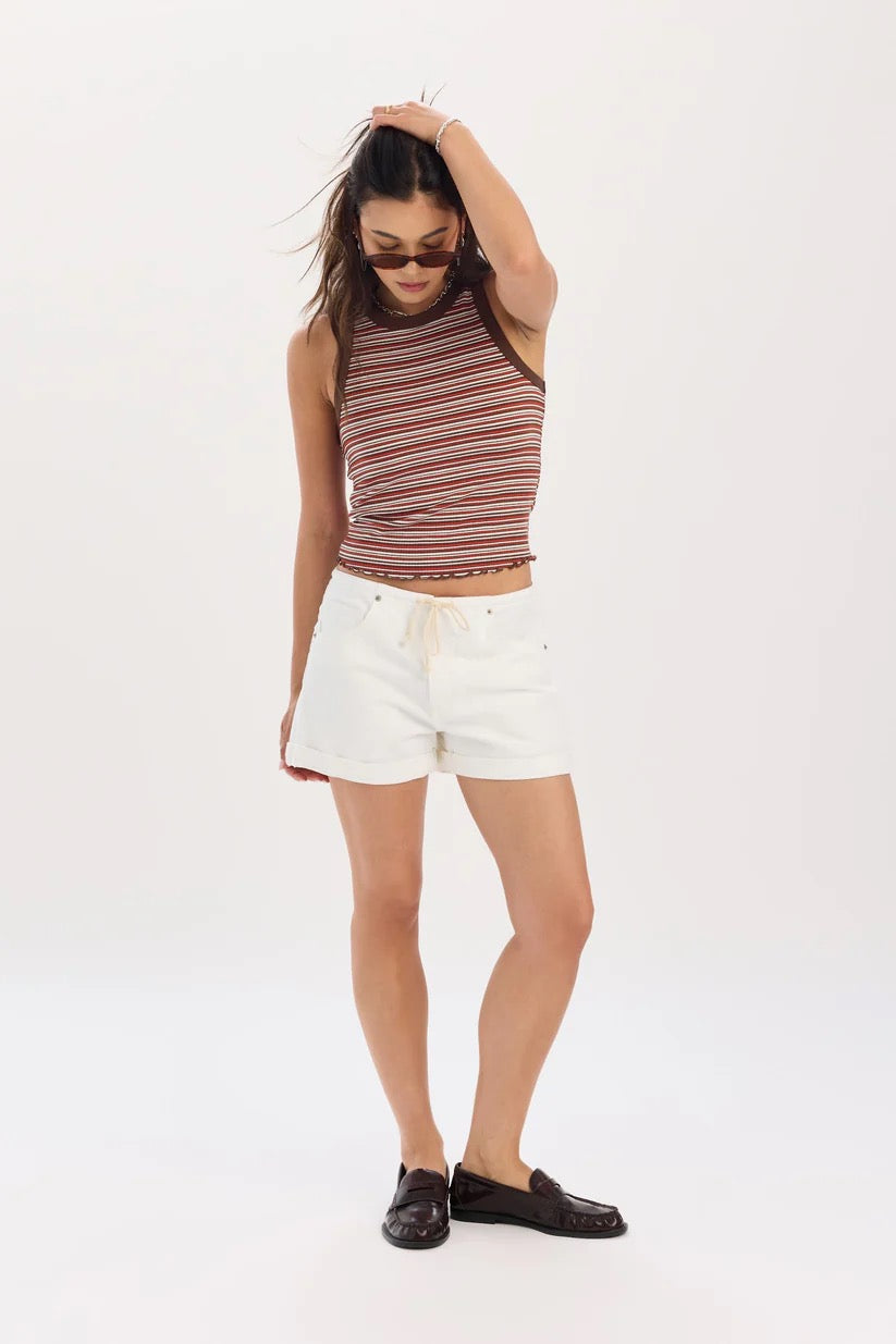 Maddie Mid Rise Short - Lamb