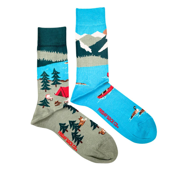 Canada Mountain Scene Mismatched Socks M