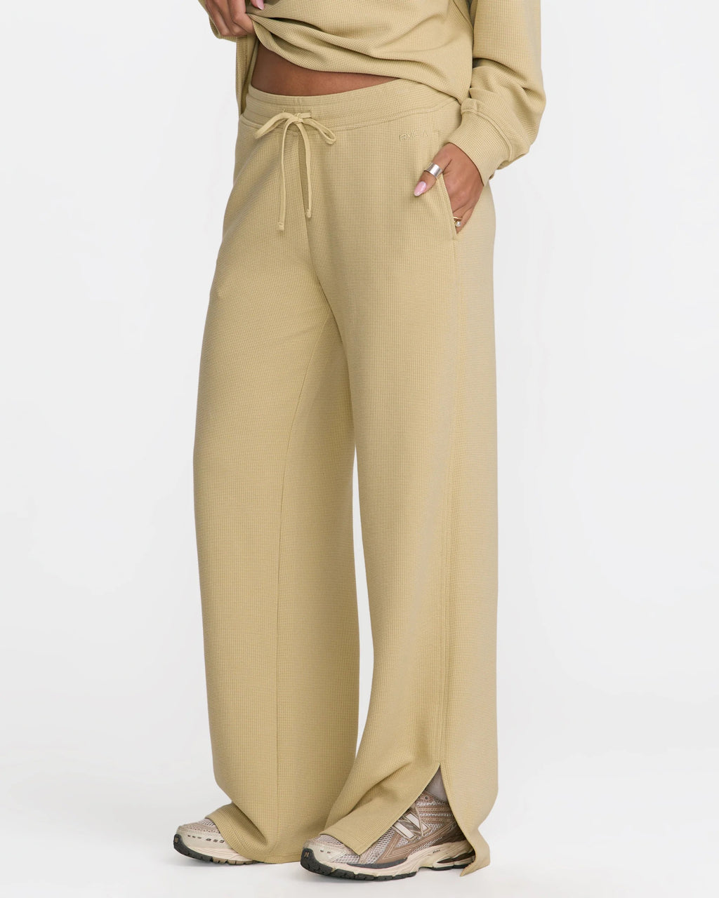 Glory Waffle Split Pant