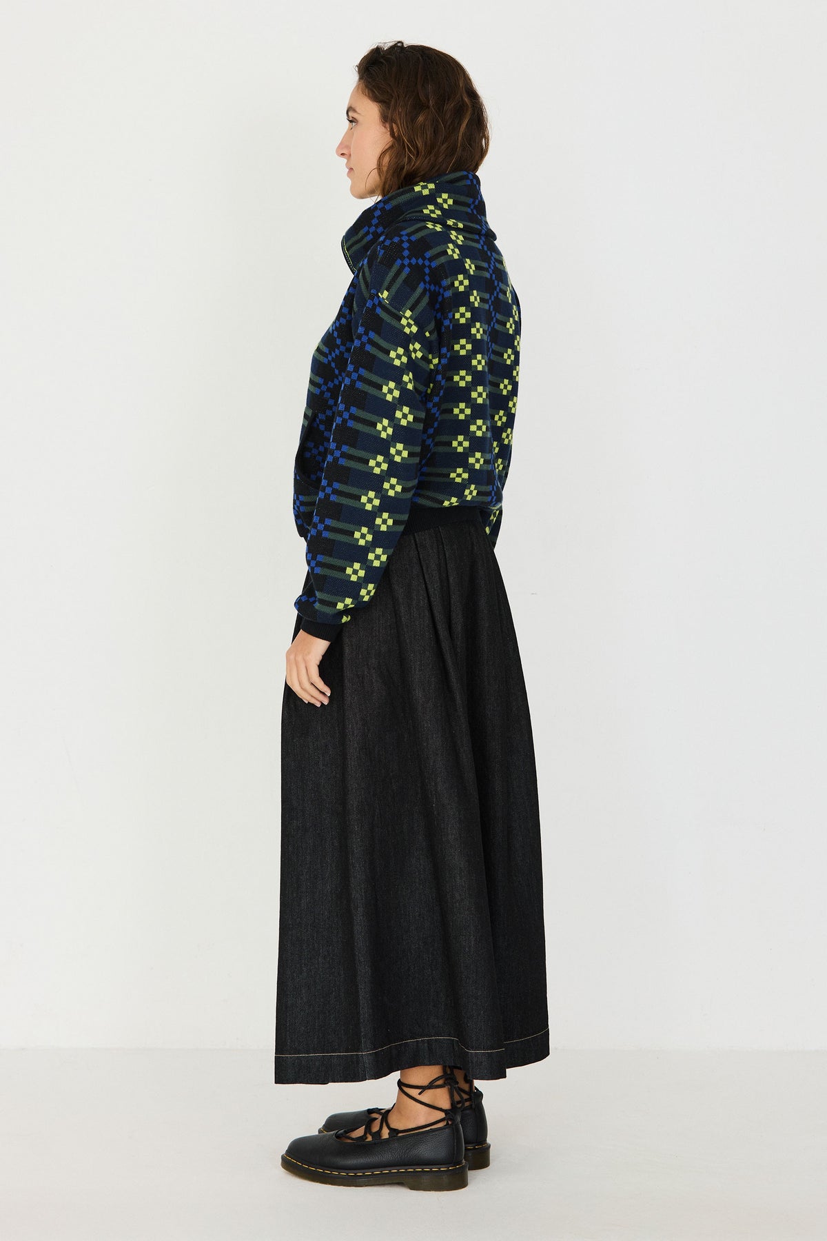 Lenore GOTS Sweater - Black
