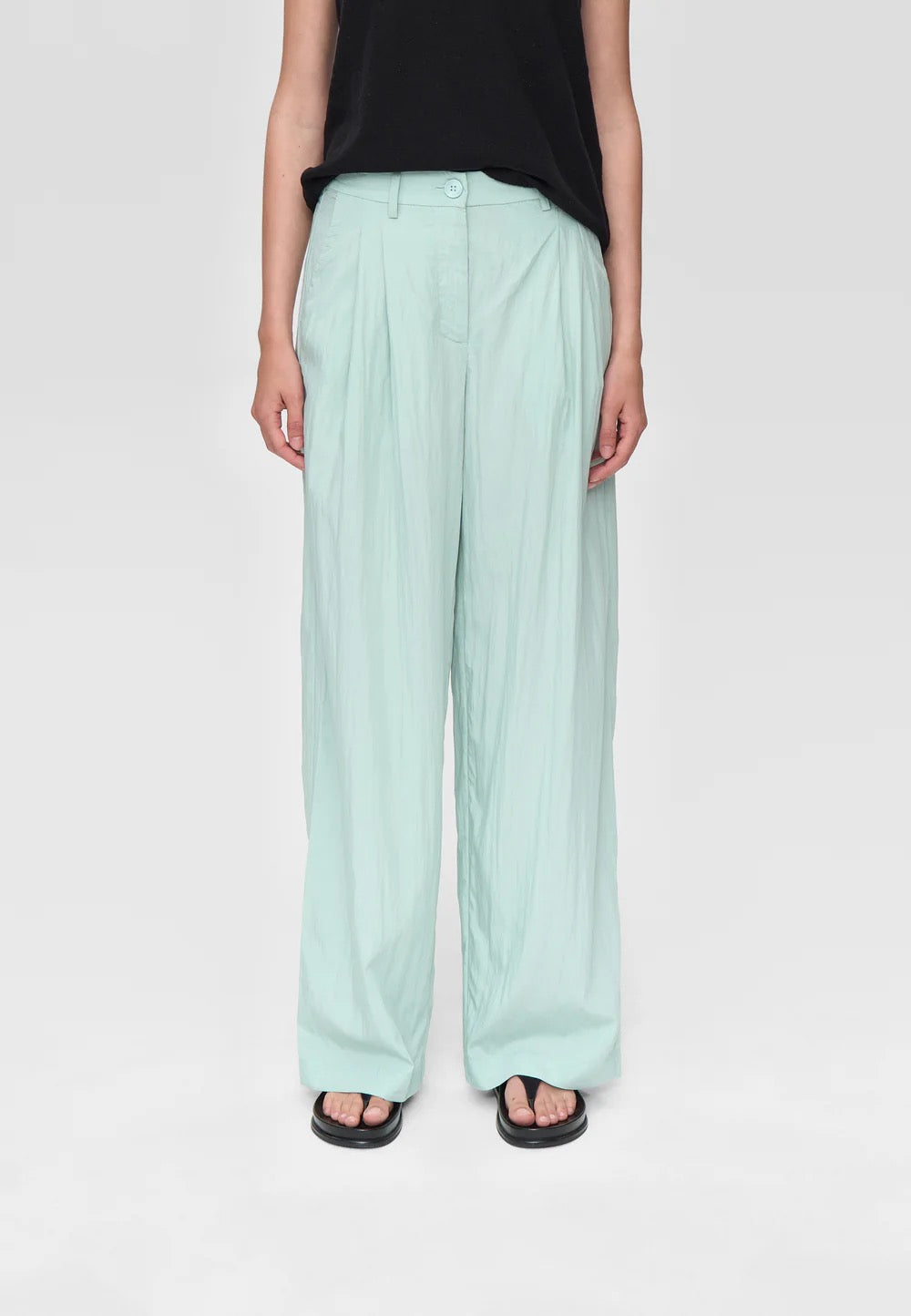 Issa Pant - Cooling Oasis