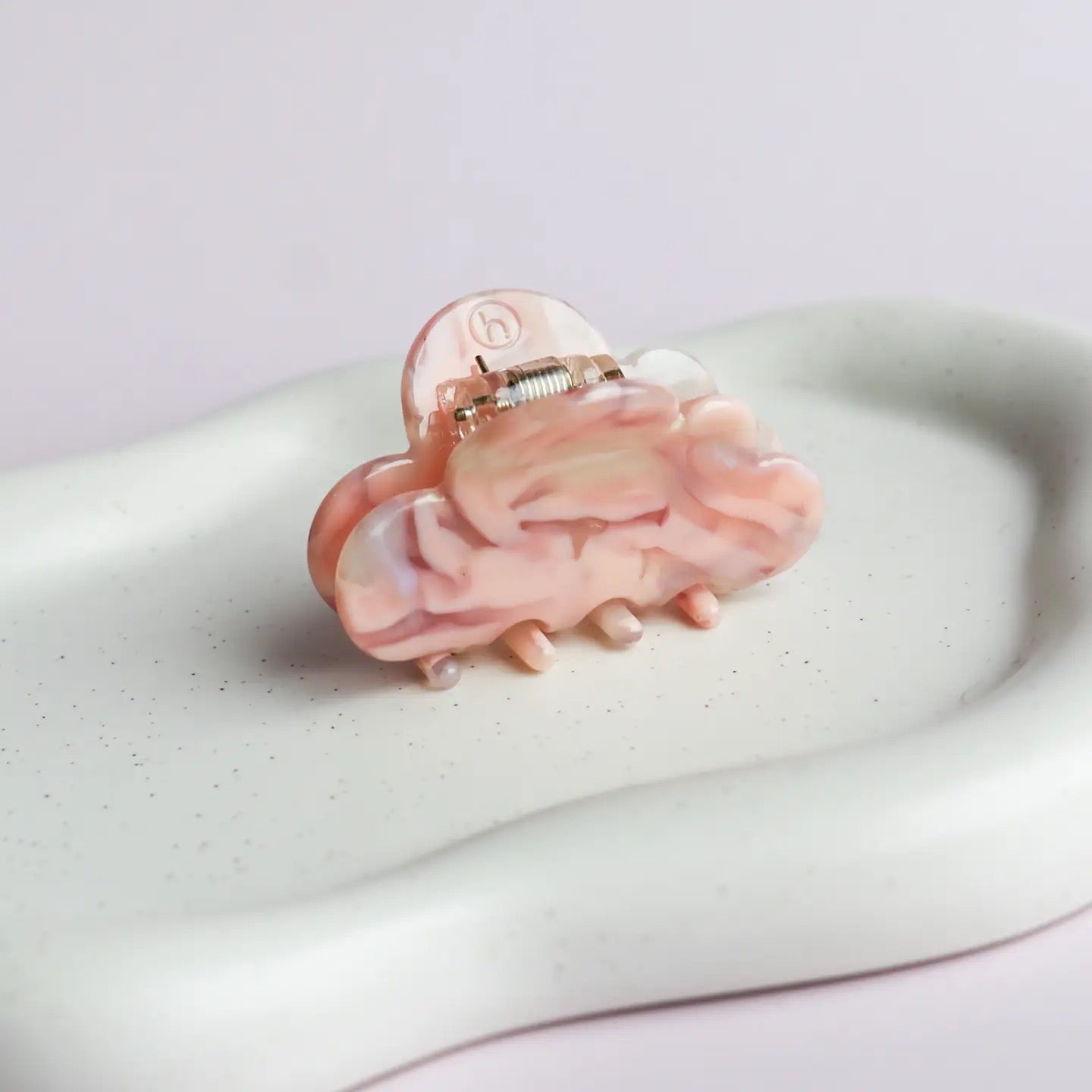 The Velia Hair Clip