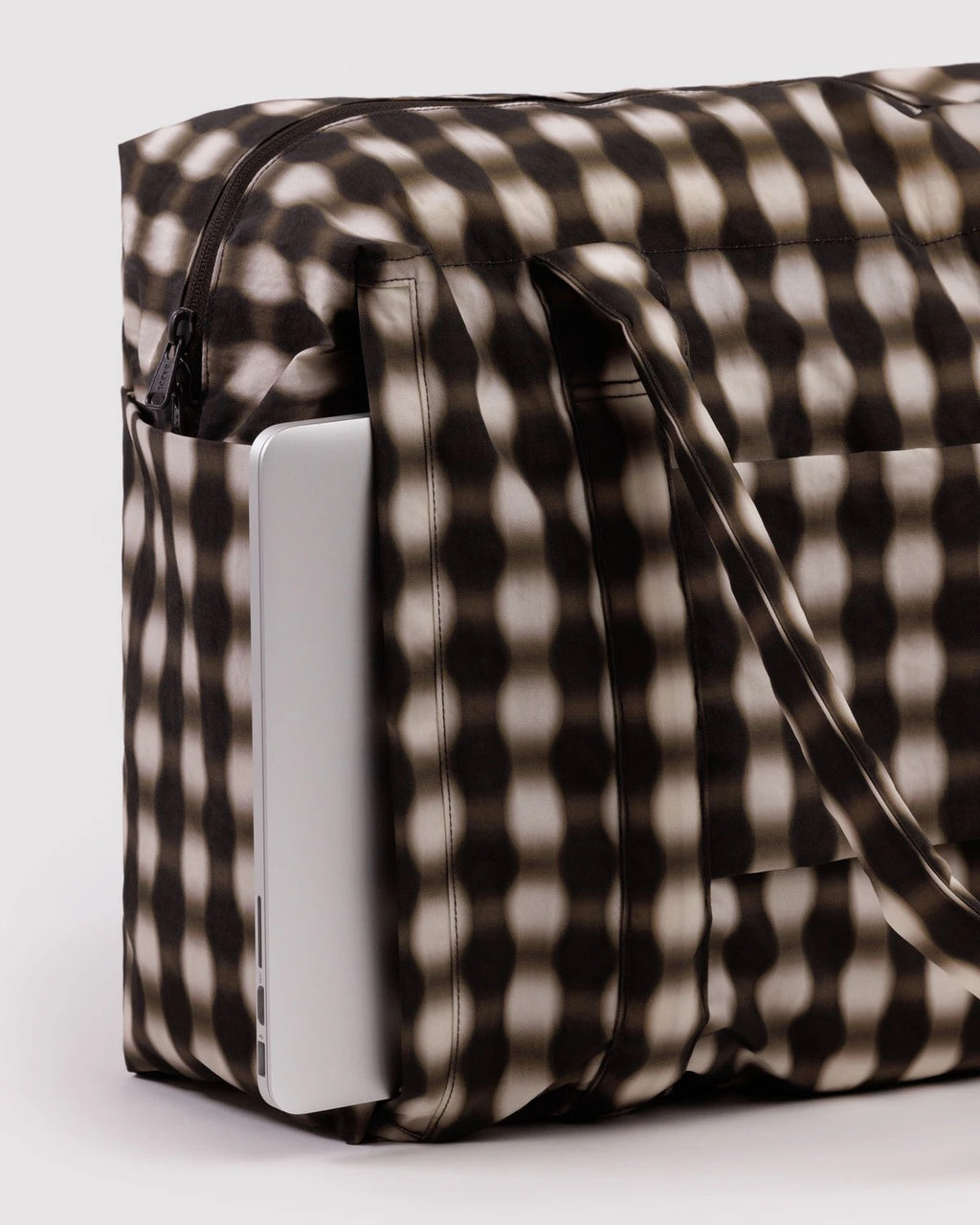 Cloud Carry-On - Blurred Gingham