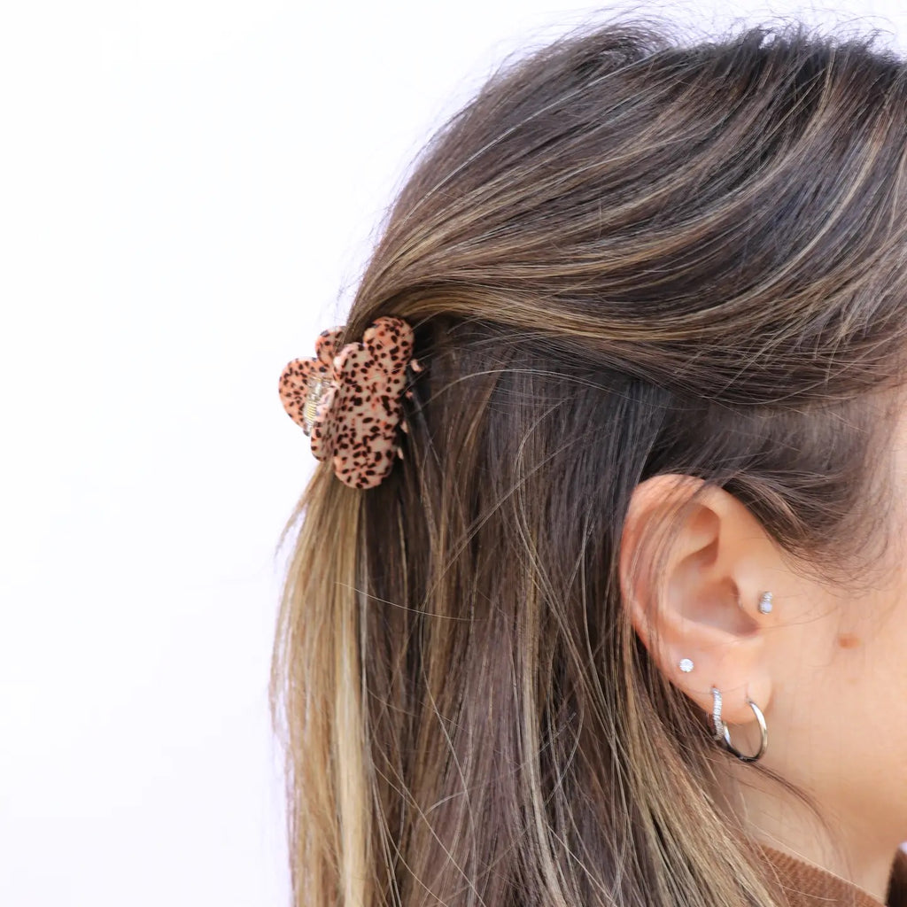 The Velia Hair Clip