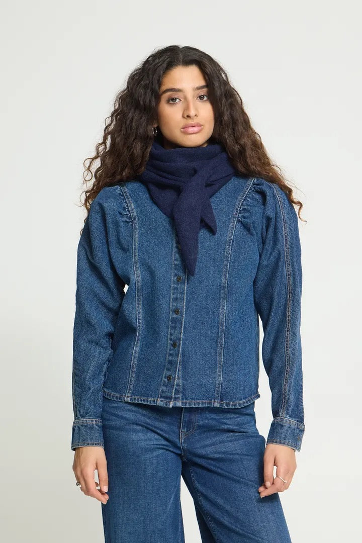 Gry Scarf