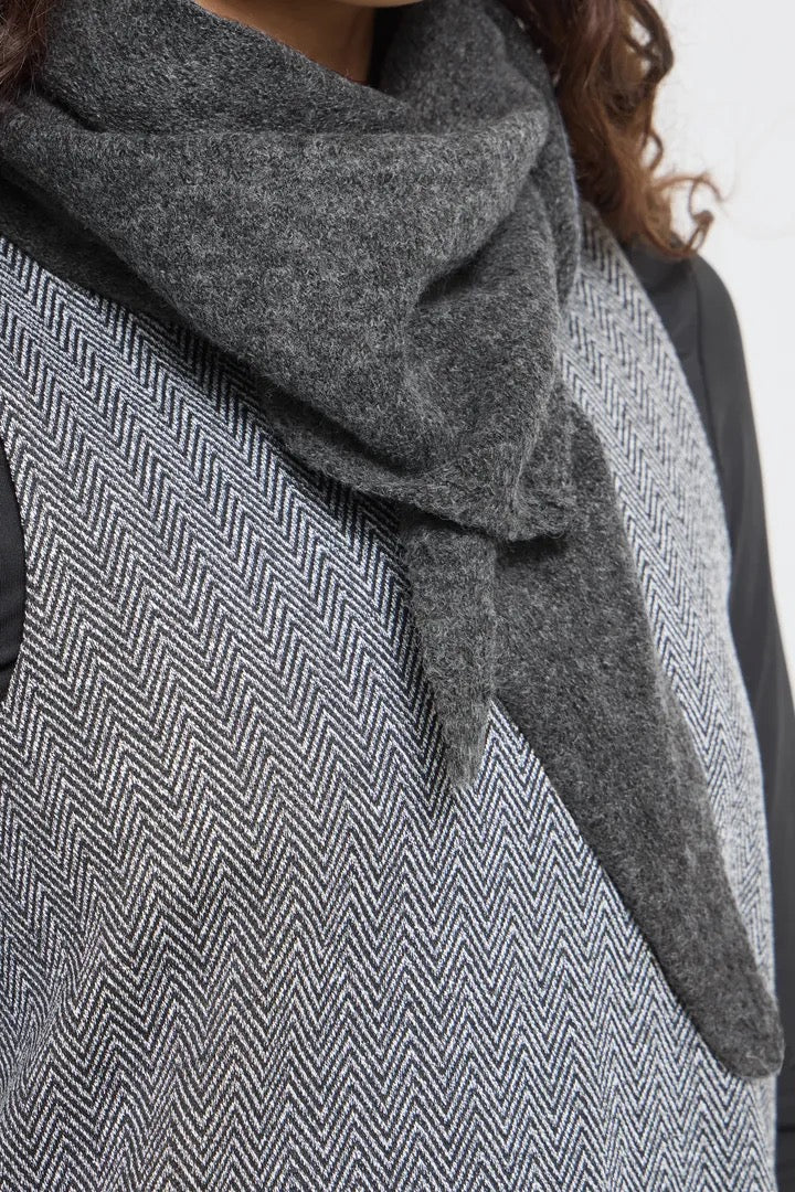Gry Scarf