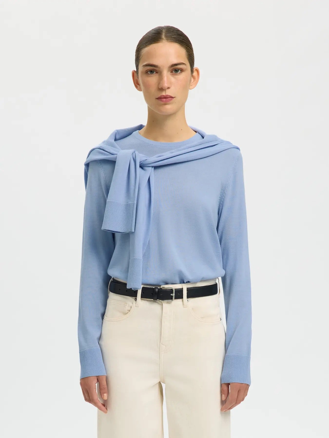 Thea Merino O Neck Jumper - Cashmere Blue