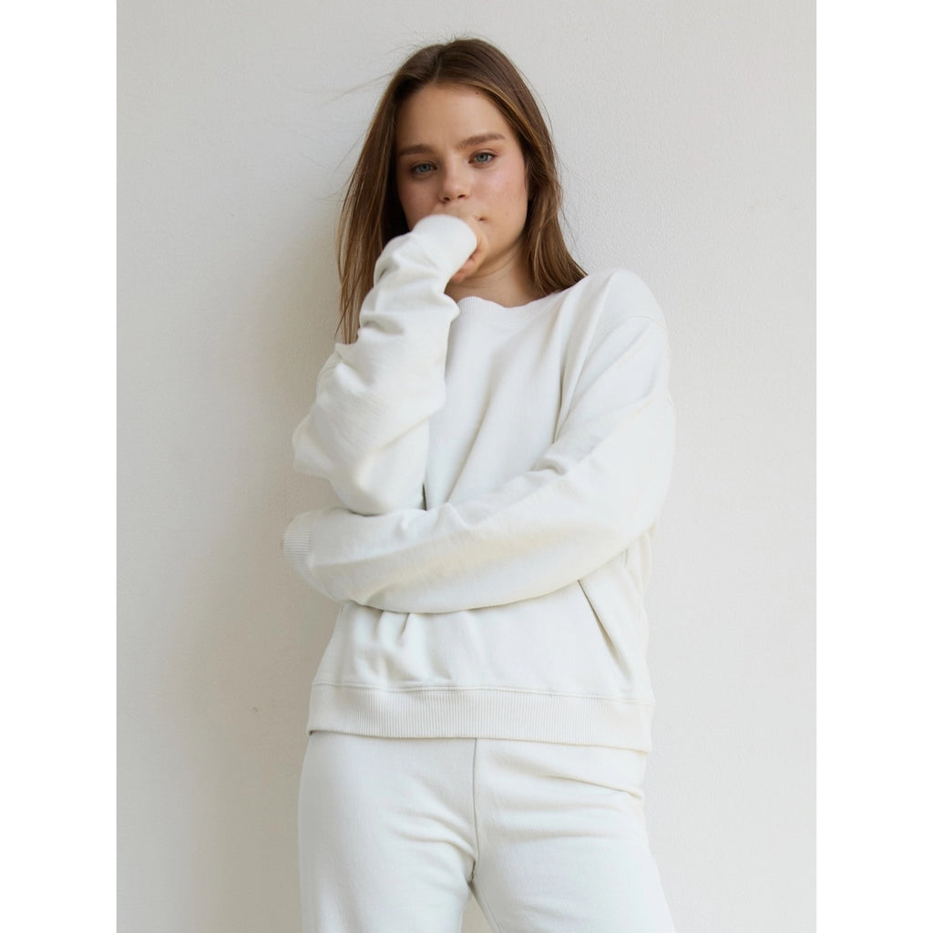 Standard Fit Sweatshirt AAB105