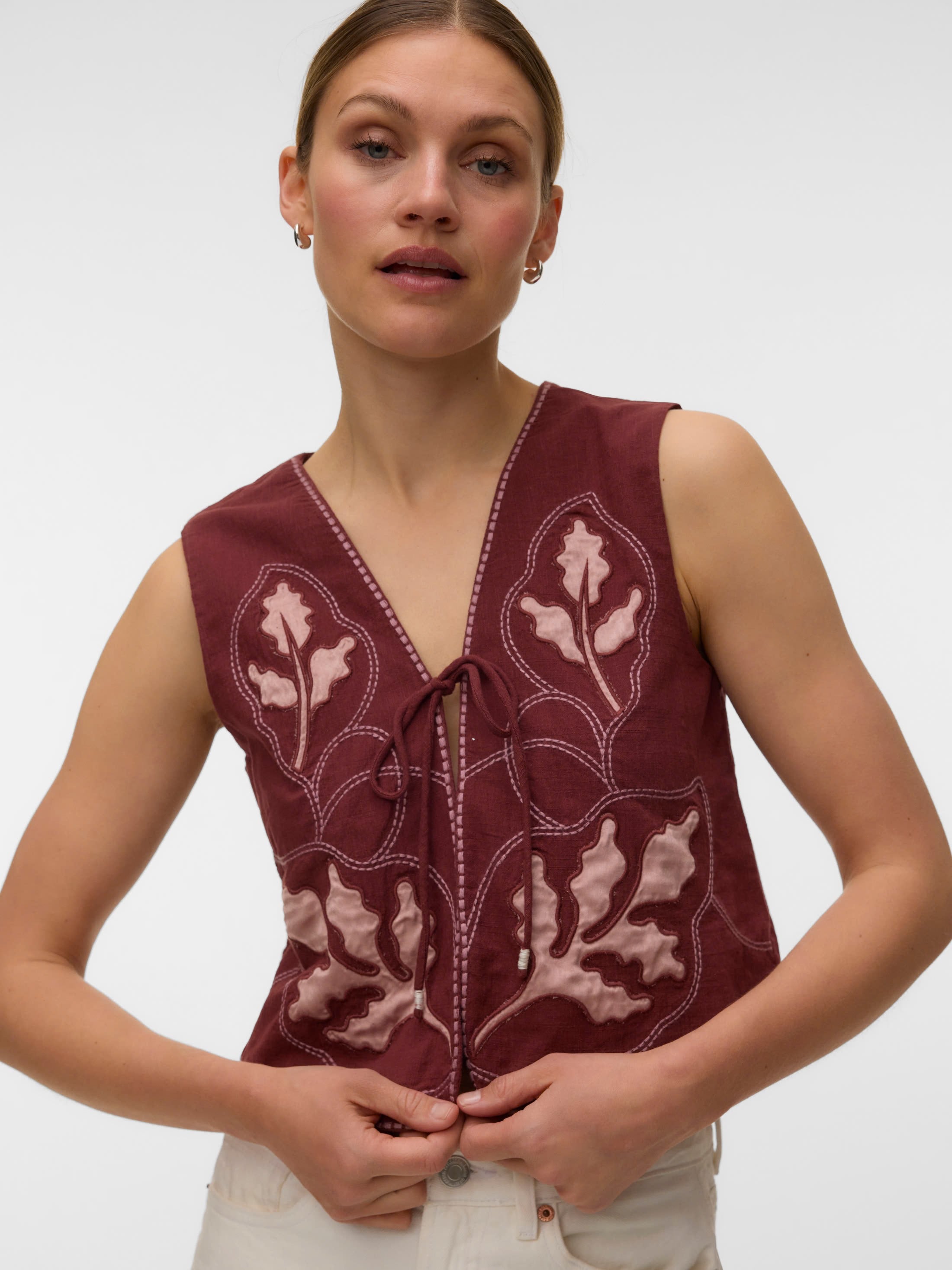 Jamila Vest