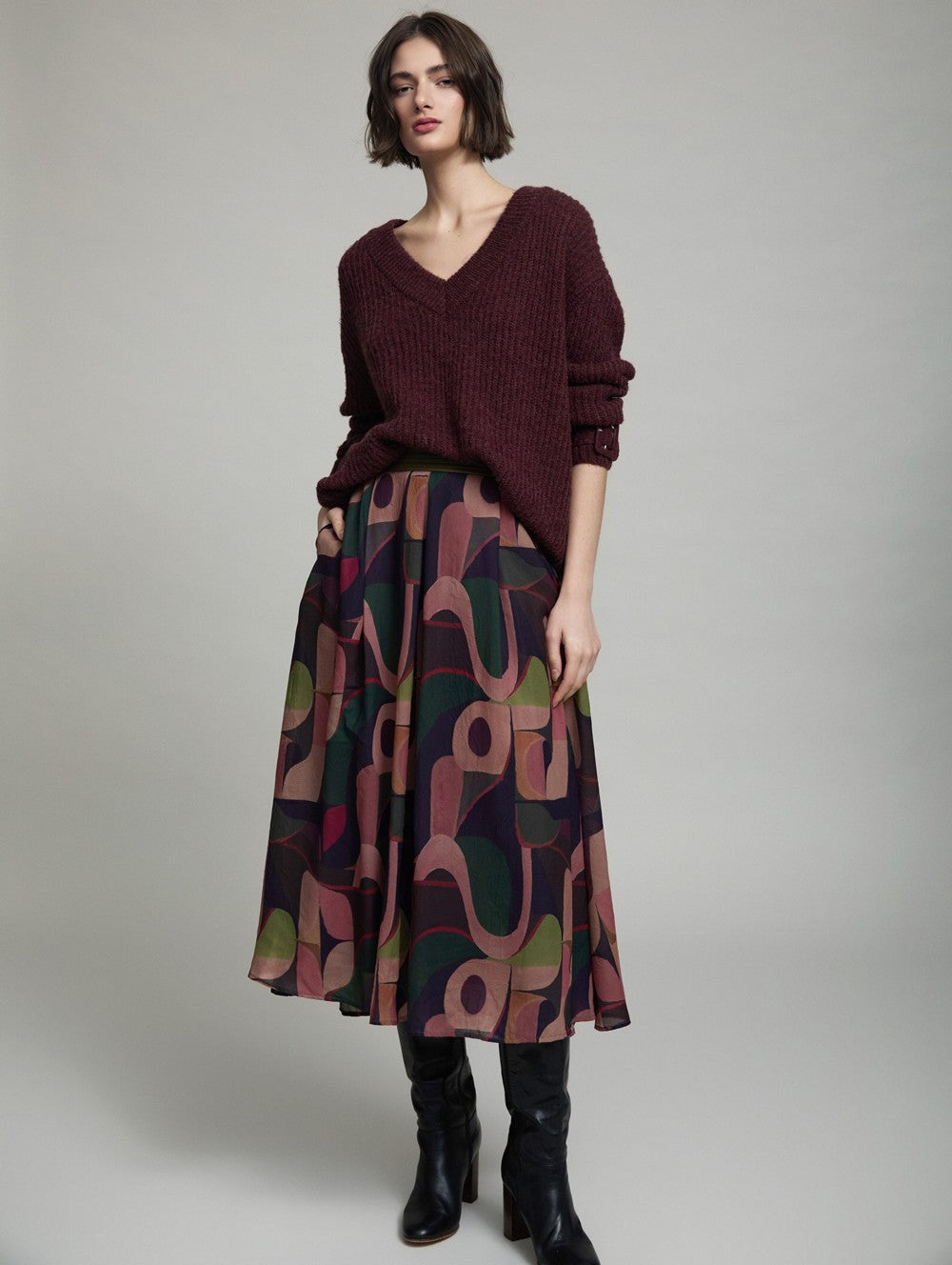 V-Neck Sweater with Buckle - Windsor