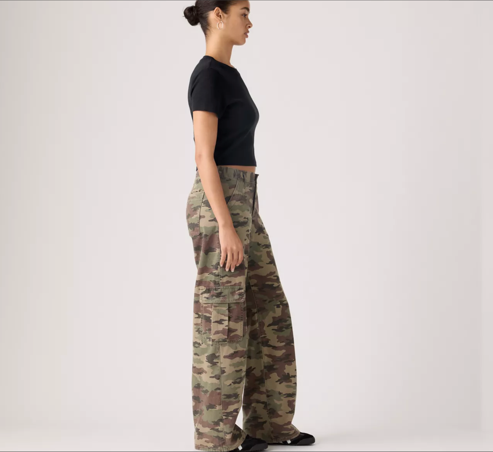 Superlow Loose Cargo - Camo