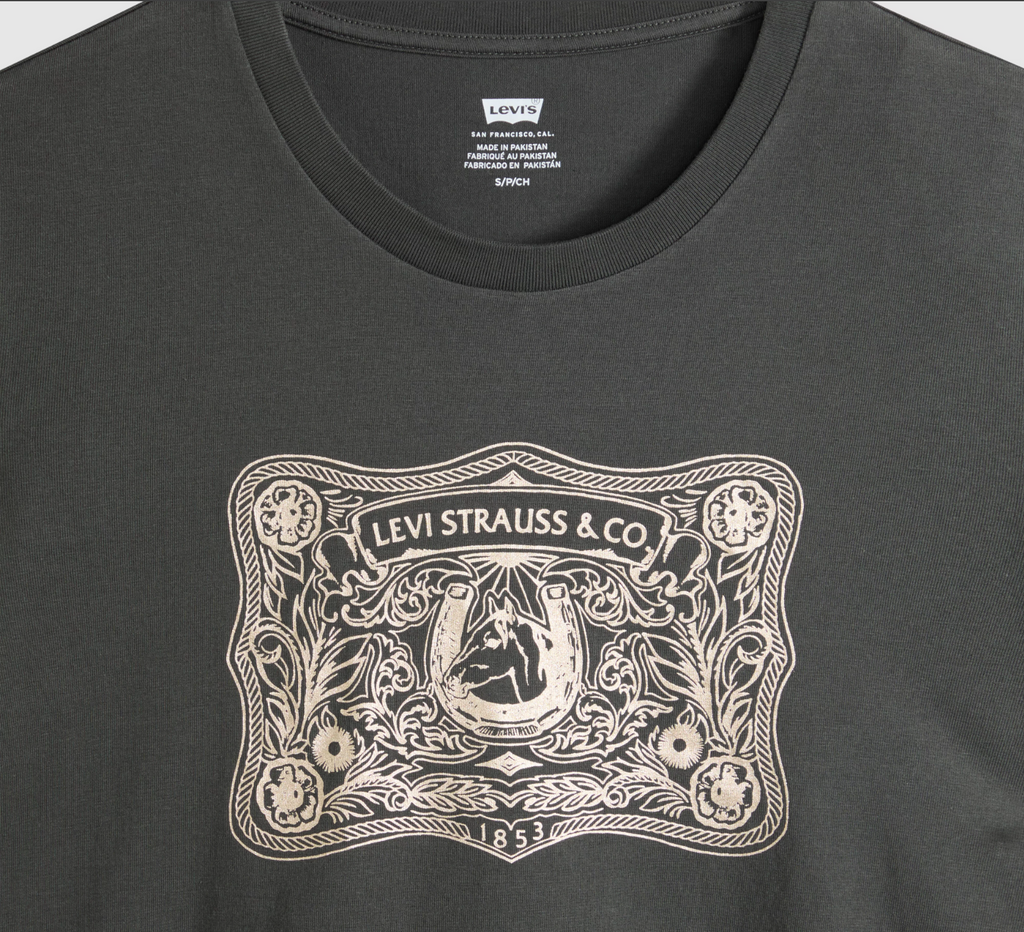 The Perfect Tee - Archival Buckle Pirate Black