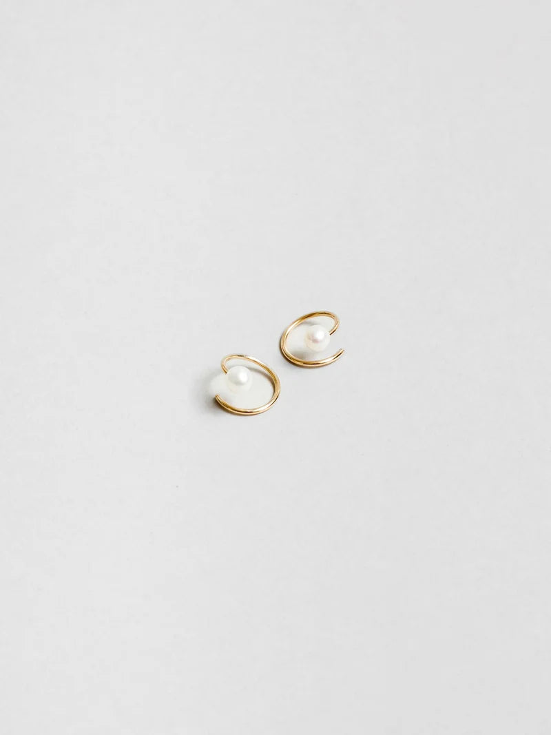 White Pearl Swirl Studs