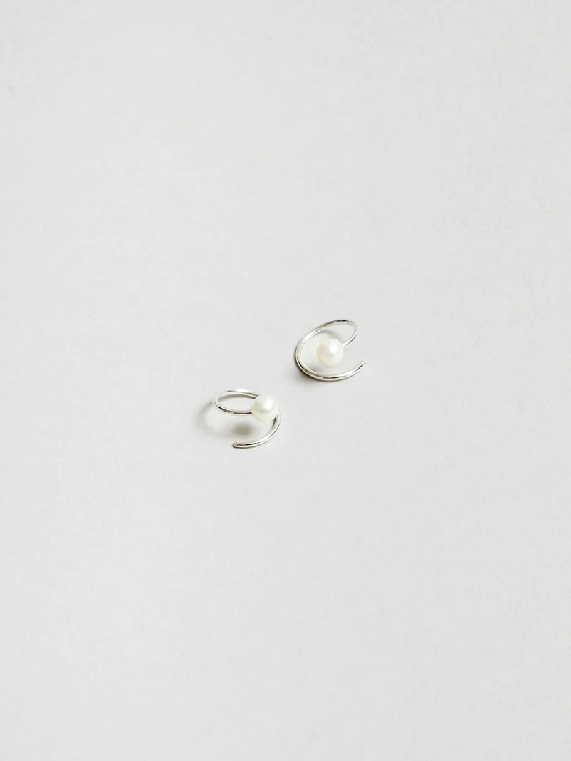 White Pearl Swirl Studs