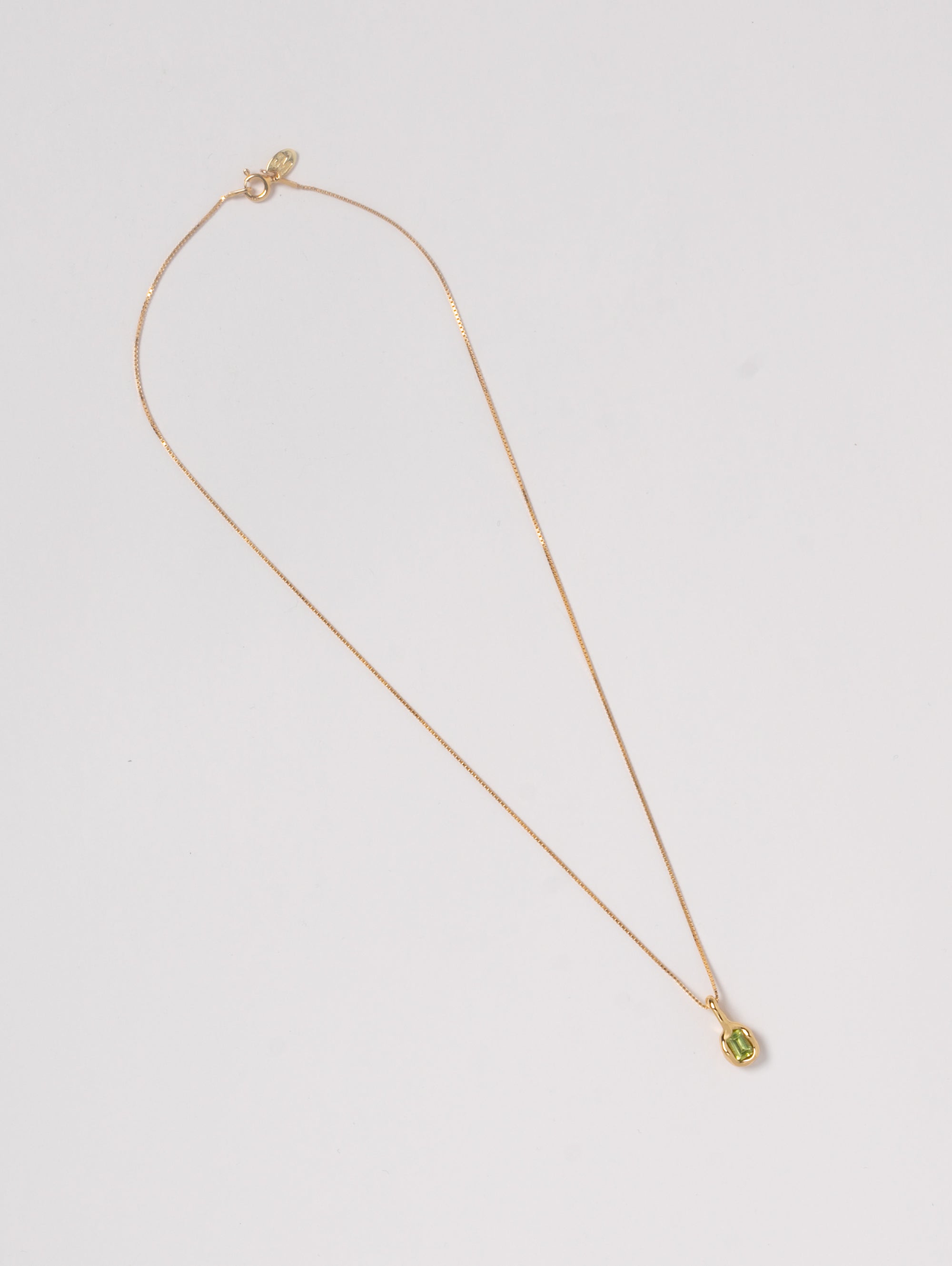 Uma Necklace in Peridot