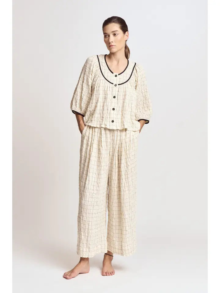 Twill Tape Detail Puff Sleeve Top