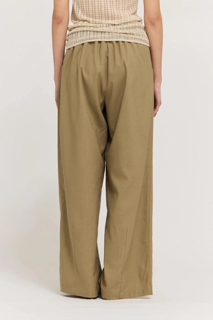 Linen Tuck Pants