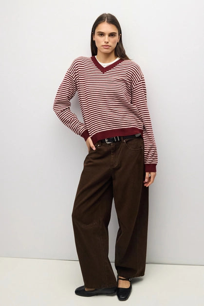 The Beatrice Sweater - Burgundy/Pink