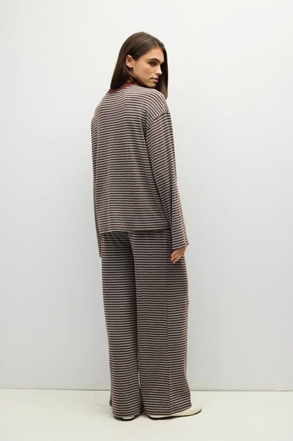 The Brook Top - Olive/Burgundy
