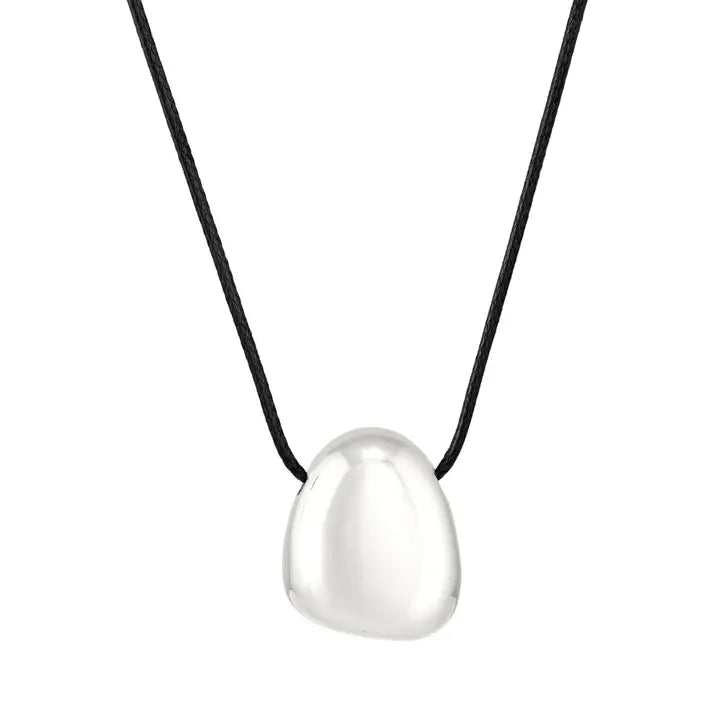 Plaza Necklace