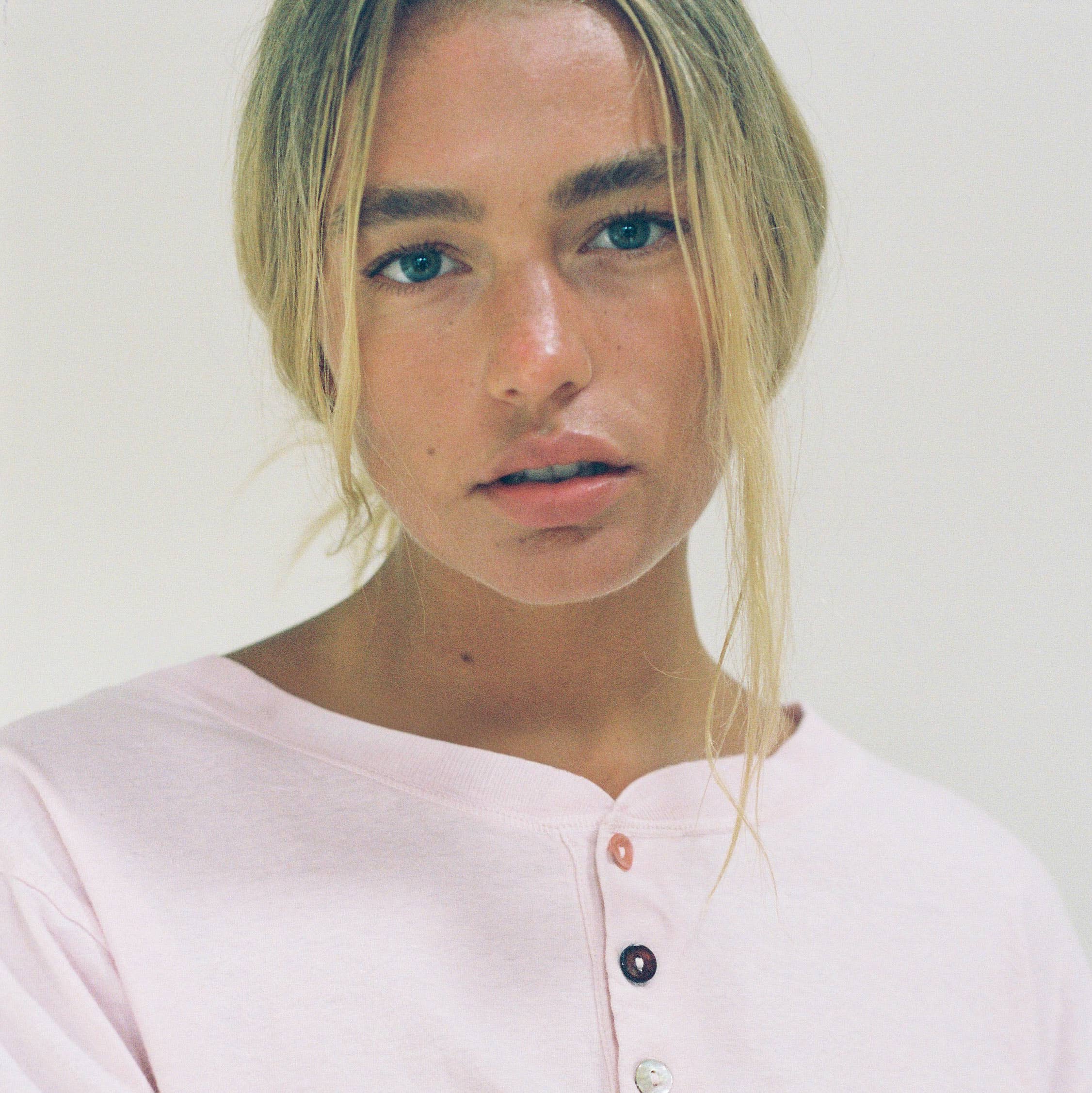 Hemp Bay Henley - Pink Cream