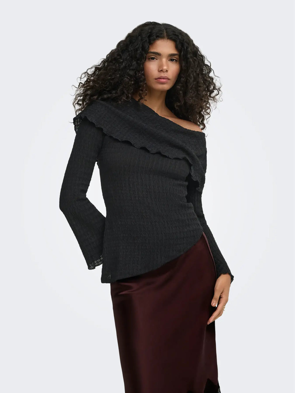 Lilse Long Sleeve Off-Shoulder Top