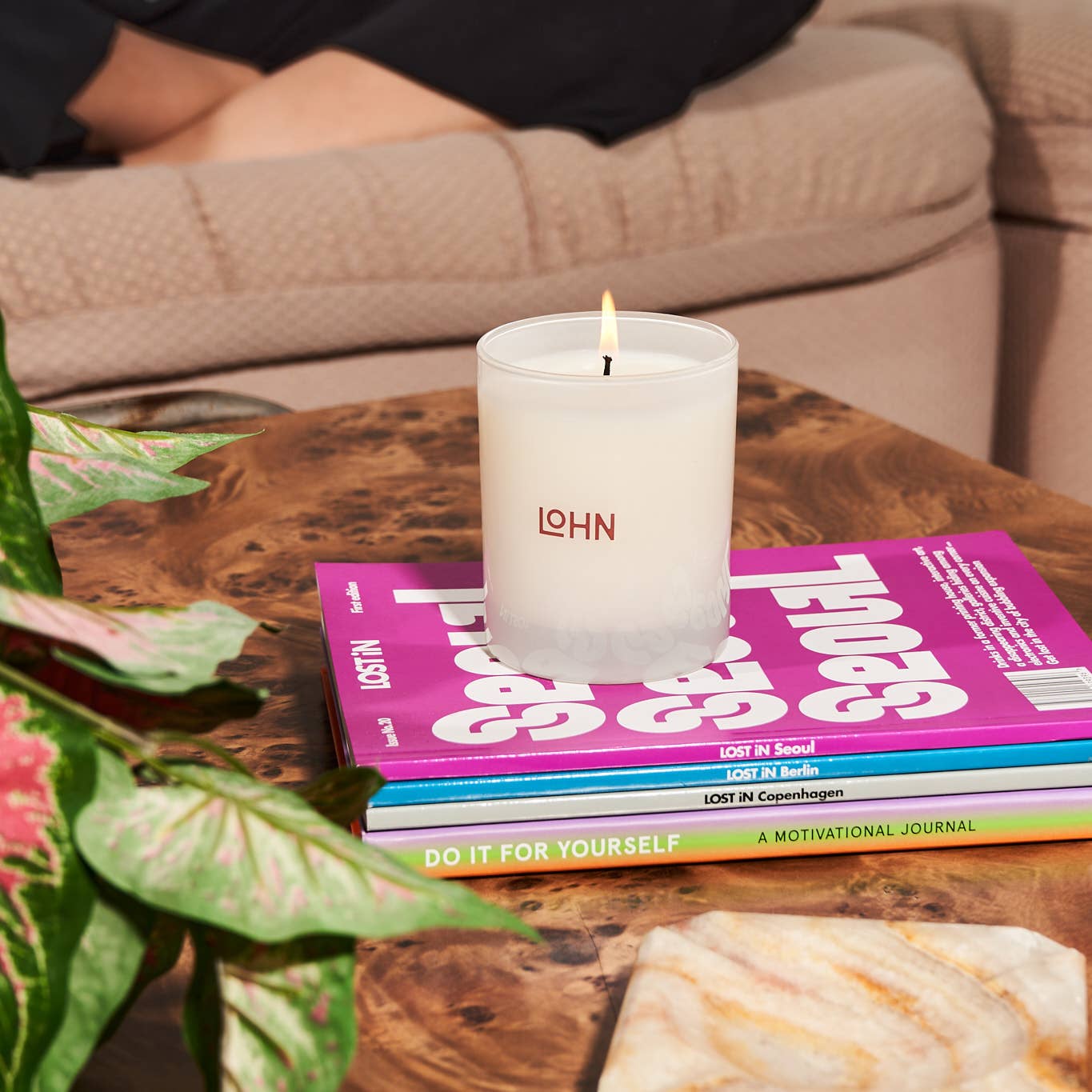 Erde Candle - Amber & Vetiver