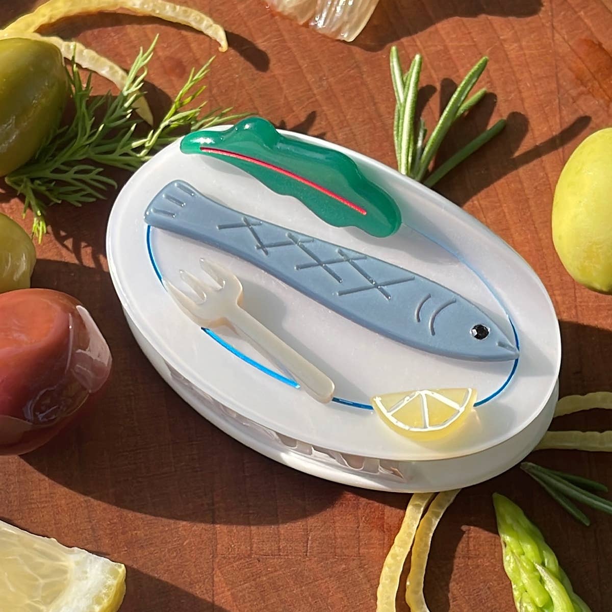 Poisson Claw