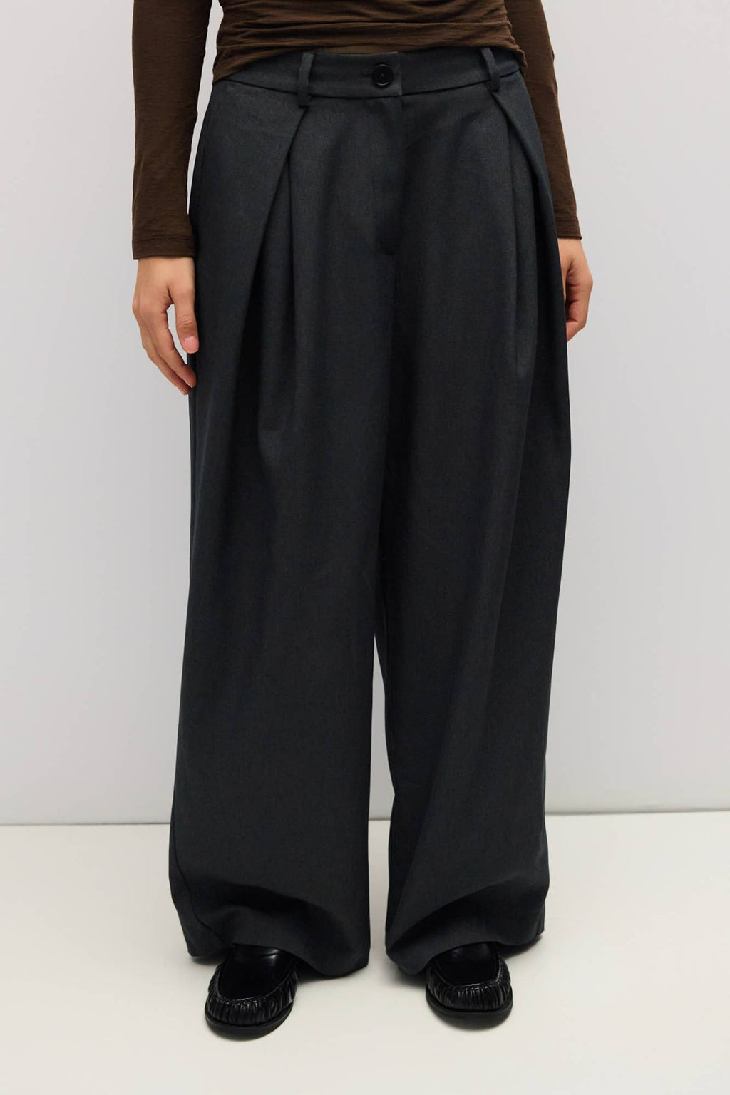 The Hilary Pants - Charcoal