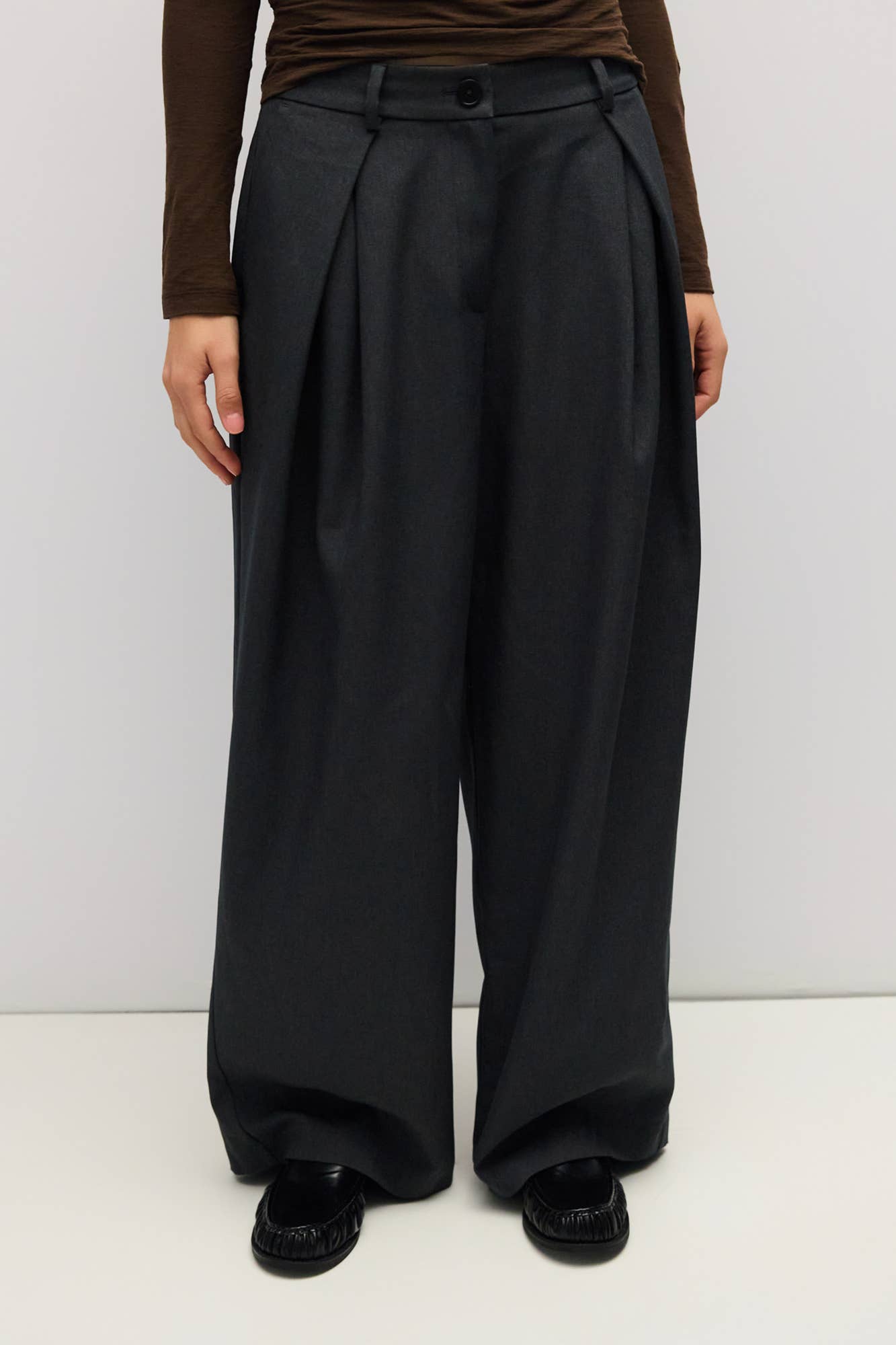 The Hilary Pants - Charcoal
