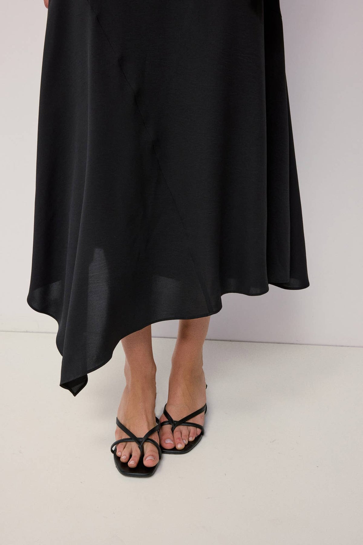 The Renee Dress - Black