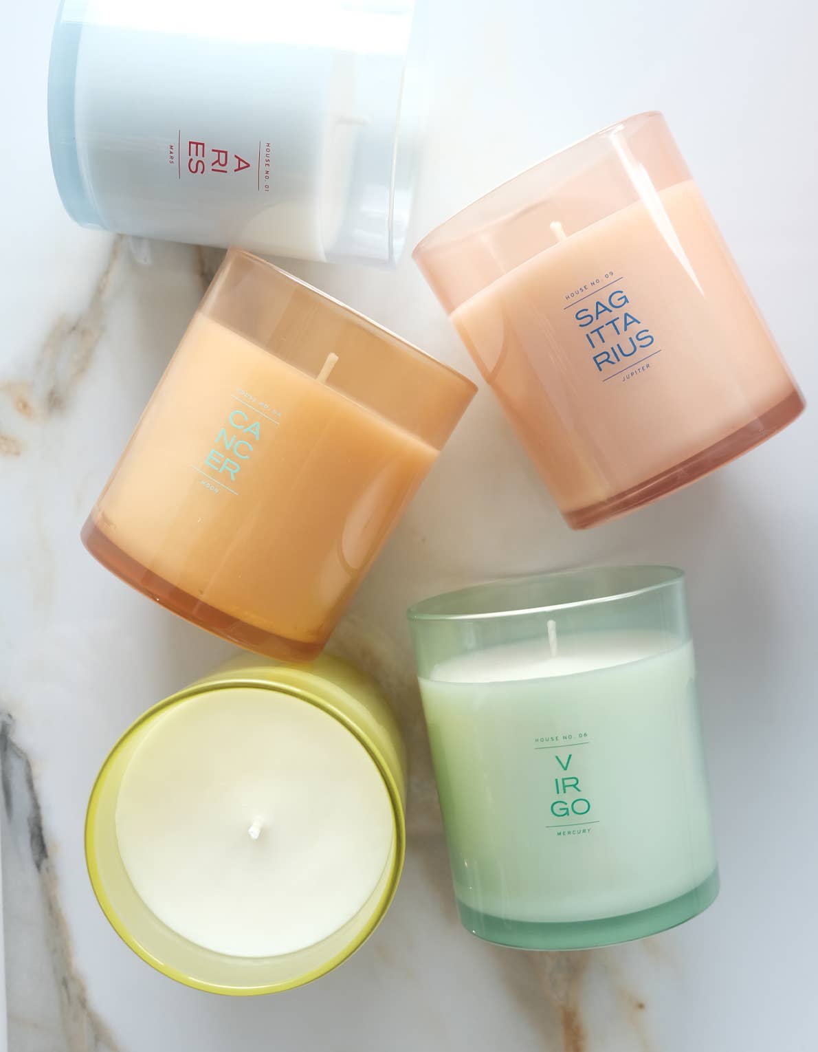 Aquarius Zodiac Candle - 12 oz.
