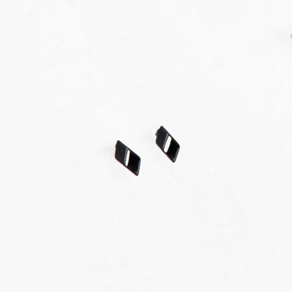 Mini Taper Rhombus Stud