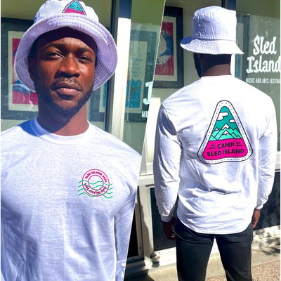 Island t shirt shop