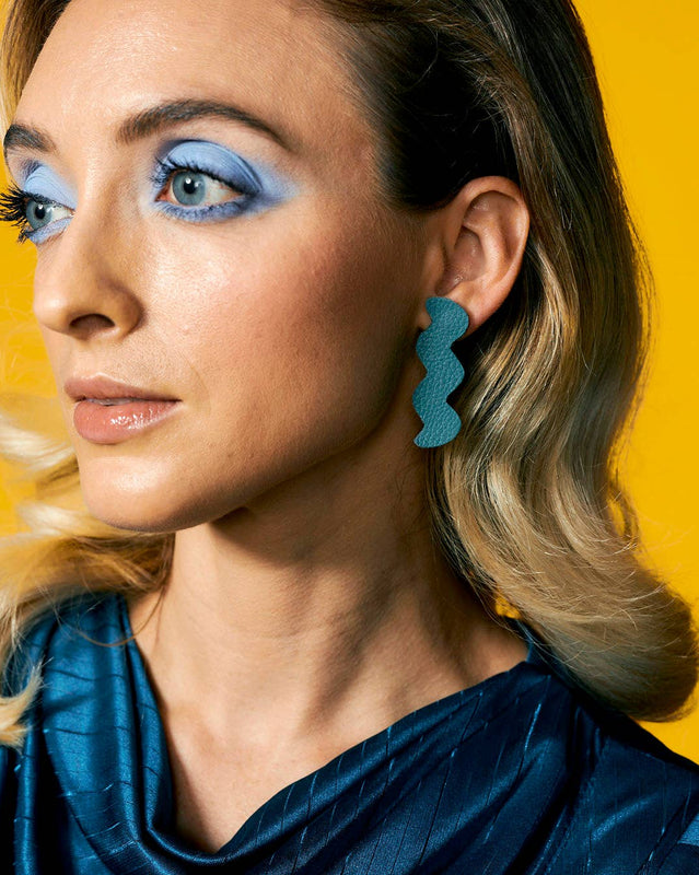 Light Trace Earrings