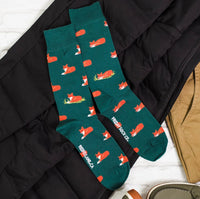 Red Fox Lane Mismatched Socks M