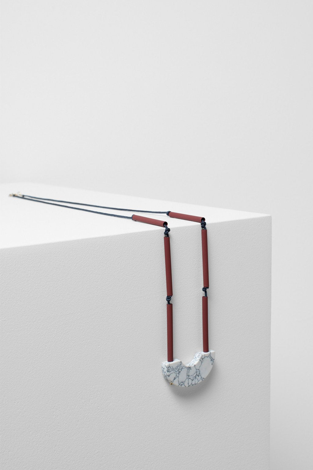 Esben Necklace